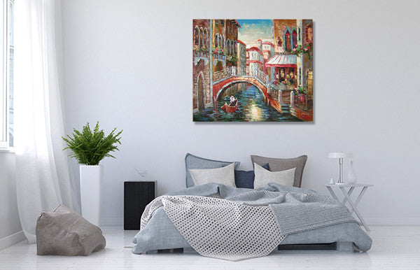 Arch on the wall