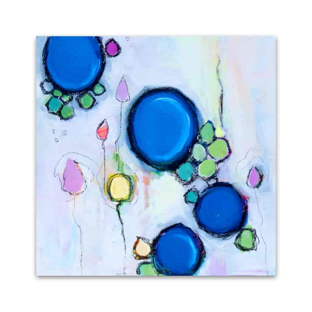 Julie Ahmad | Bubbly