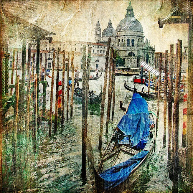 Gondola in Venice Italy Wall Print