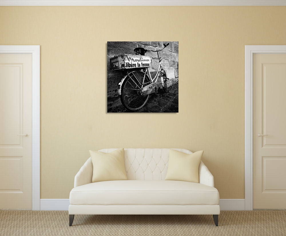 Rusty Bicycle Wall Art Print on the wall