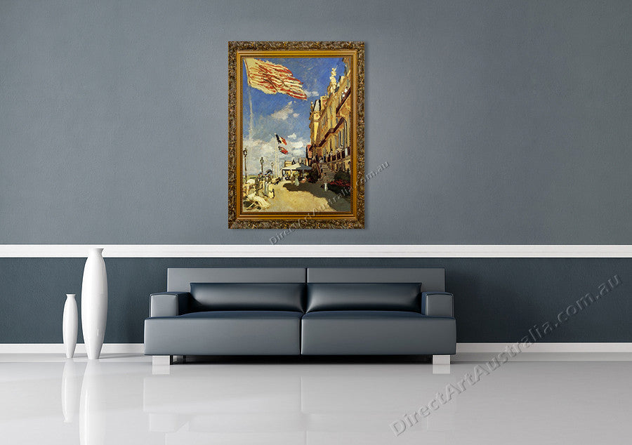 Hotel des Roches Noires on the wall