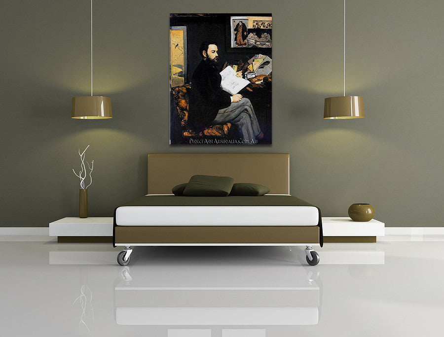 Portrait d'Emile Zola on the wall