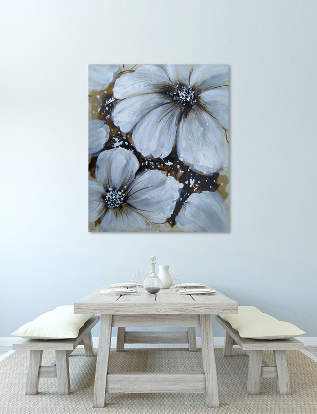 Zarah Collection 34 on the wall