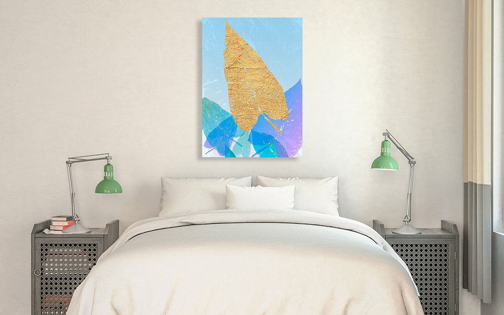 Goldnes Sommerblau I Wall Art Print on the wall